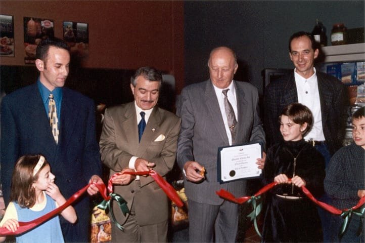 ribbon-cut