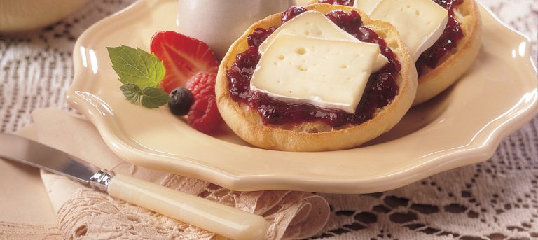 English Muffins with Brie and Mixed Berries